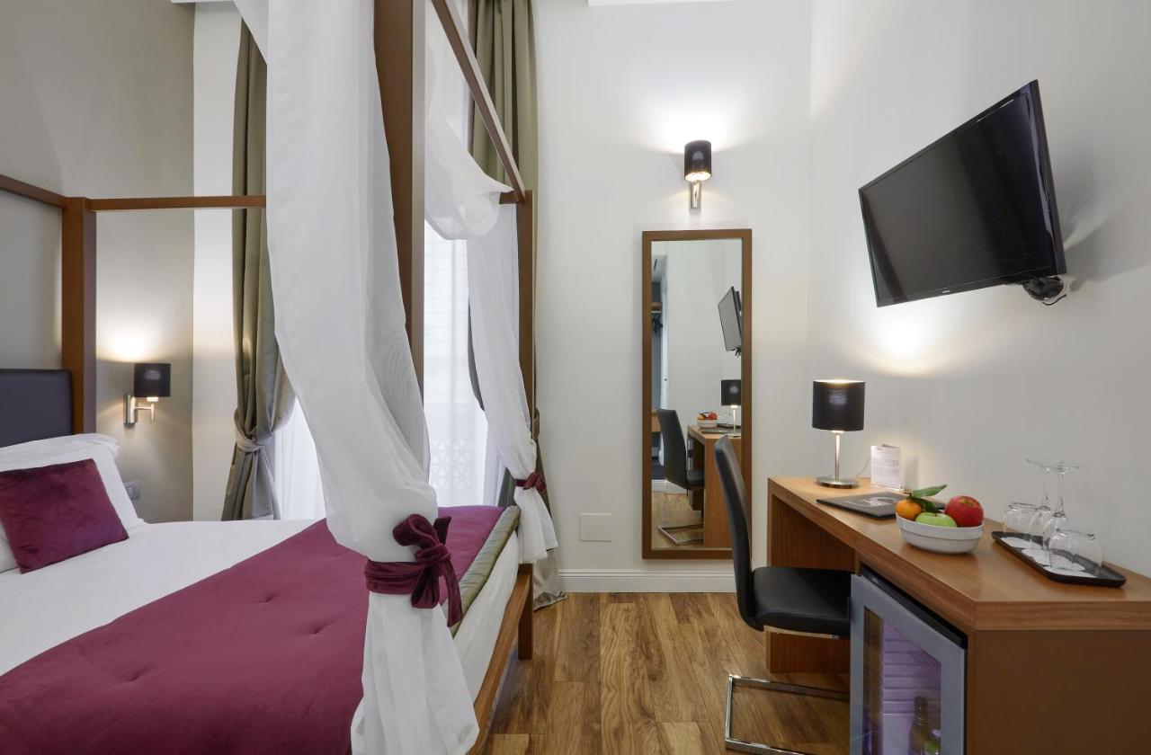 Pensión L'obelisque Maison De Luxe 2*